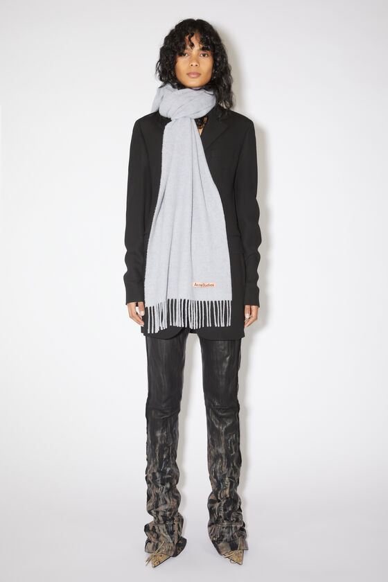 (image for) Reliable Fringe wool scarf – Narrow